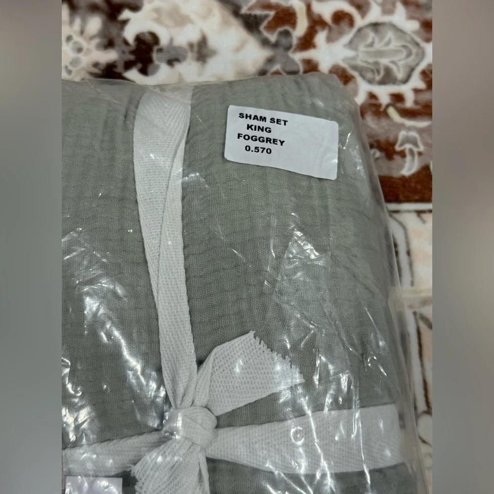 QUINCE 100% Organic Airy Gauze Sham Set In Dune color KING $50  $90